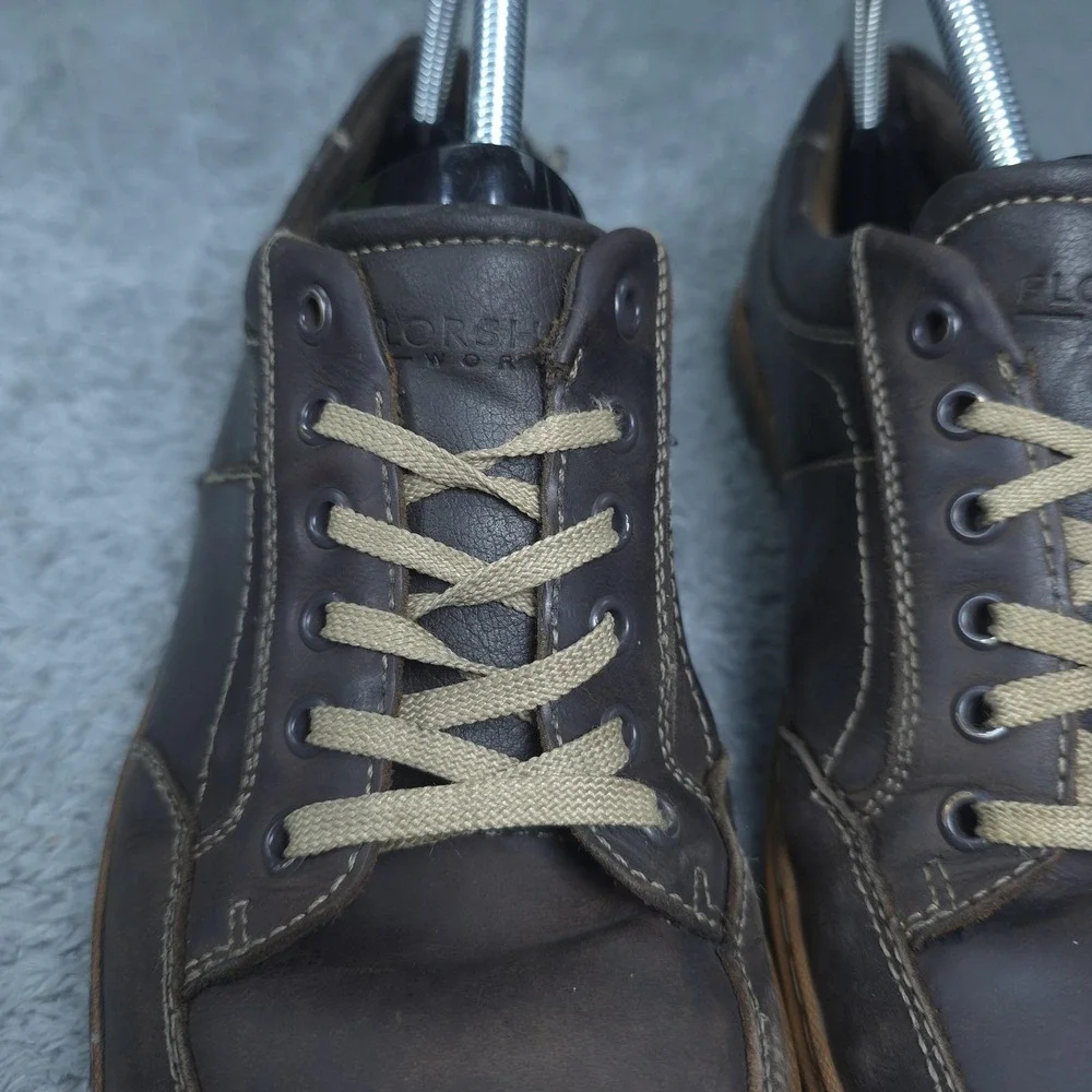 Florsheim Work Shoes Mens Size 8.5 Brown Leather Lace Up Slip Resistant Sneakers